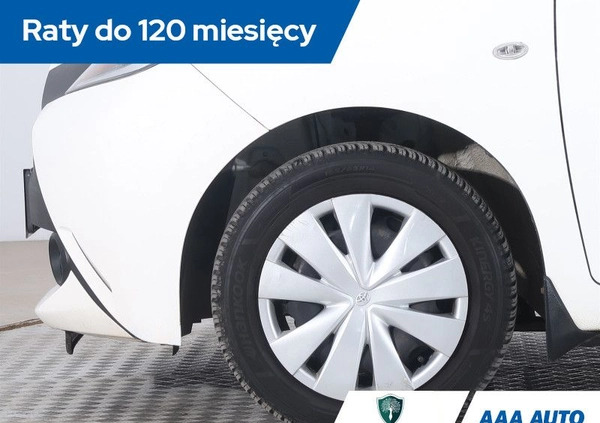 Toyota Aygo cena 34000 przebieg: 46649, rok produkcji 2016 z Błażowa małe 172